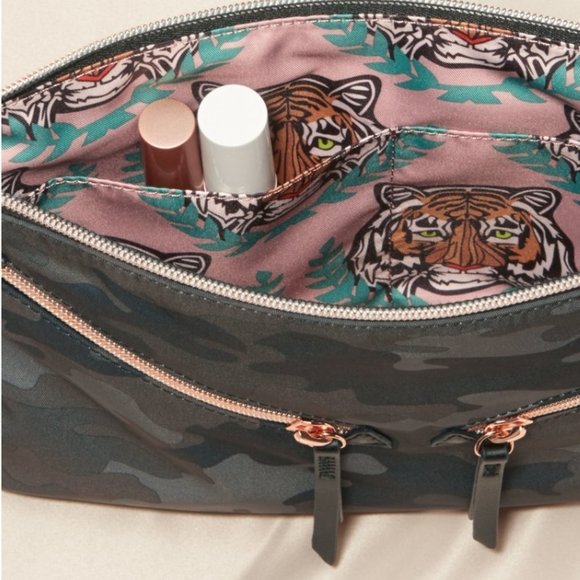 Lady Boss Crossbody - Picture 3 of 5